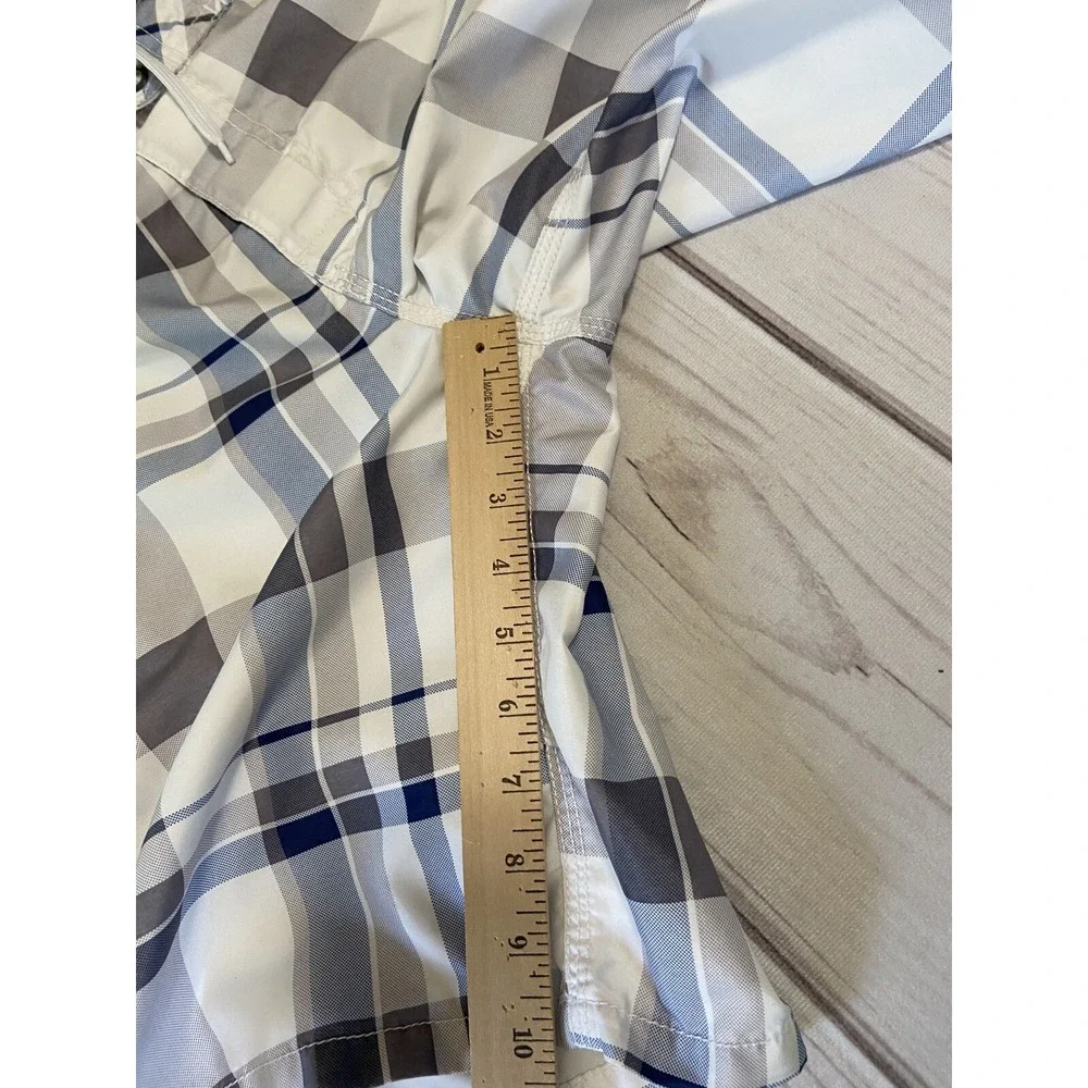 Old Navy Men's Size Medium Swim Trunks Bathing Suit White Blue Gray Plaid